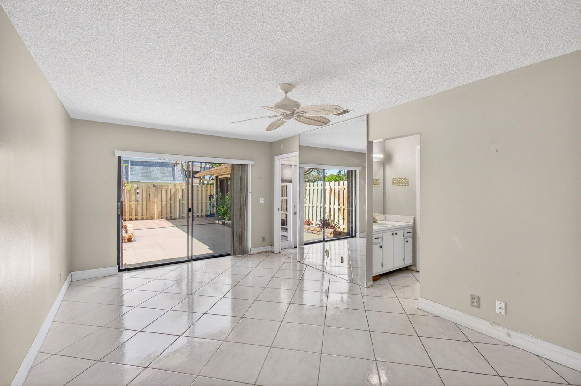 714 NW 27th Avenue, Unit C, Delray Beach, FL 33445 Photo