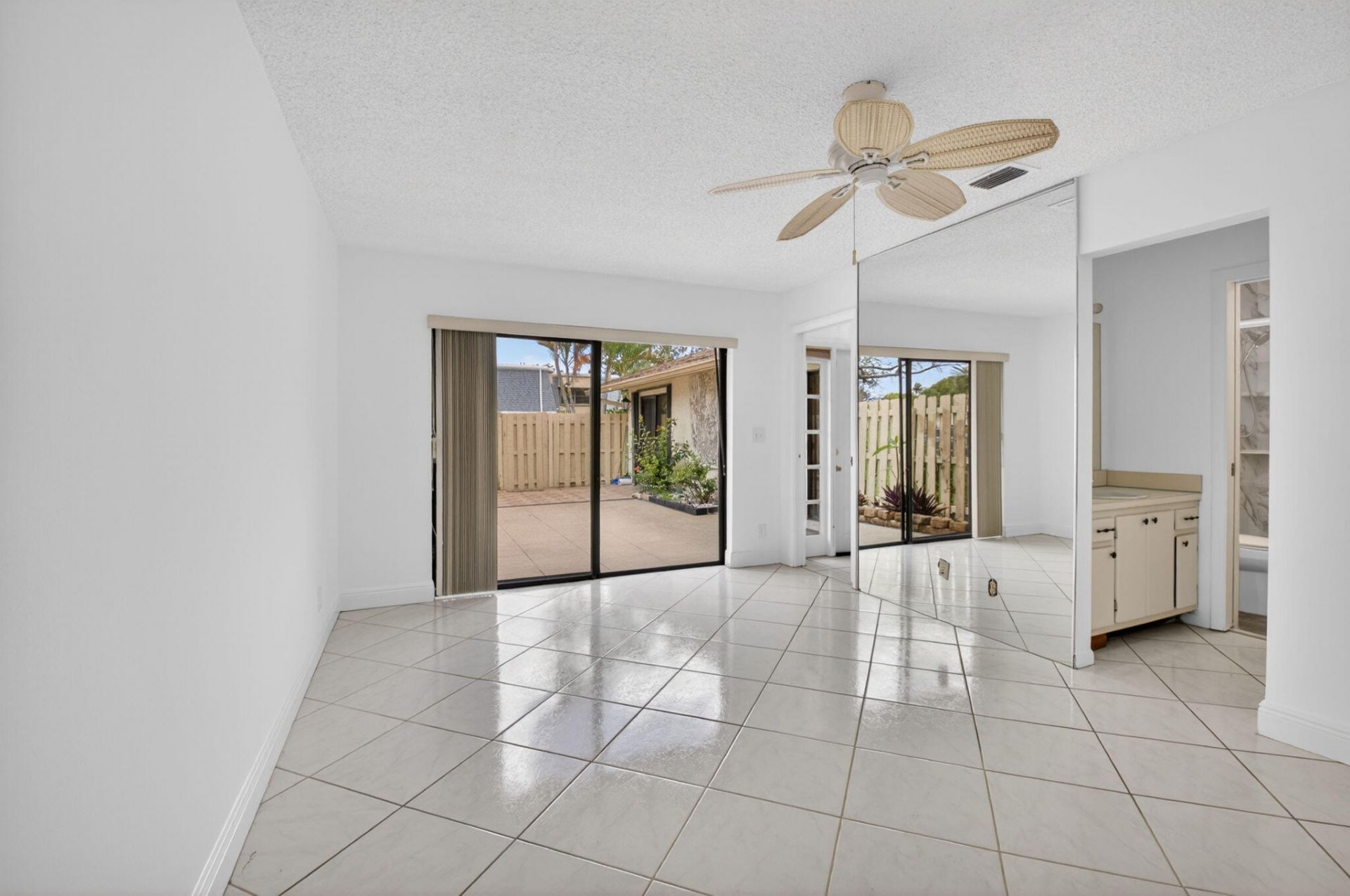 714 NW 27th Avenue, Unit C, Delray Beach, FL 33445 Photo