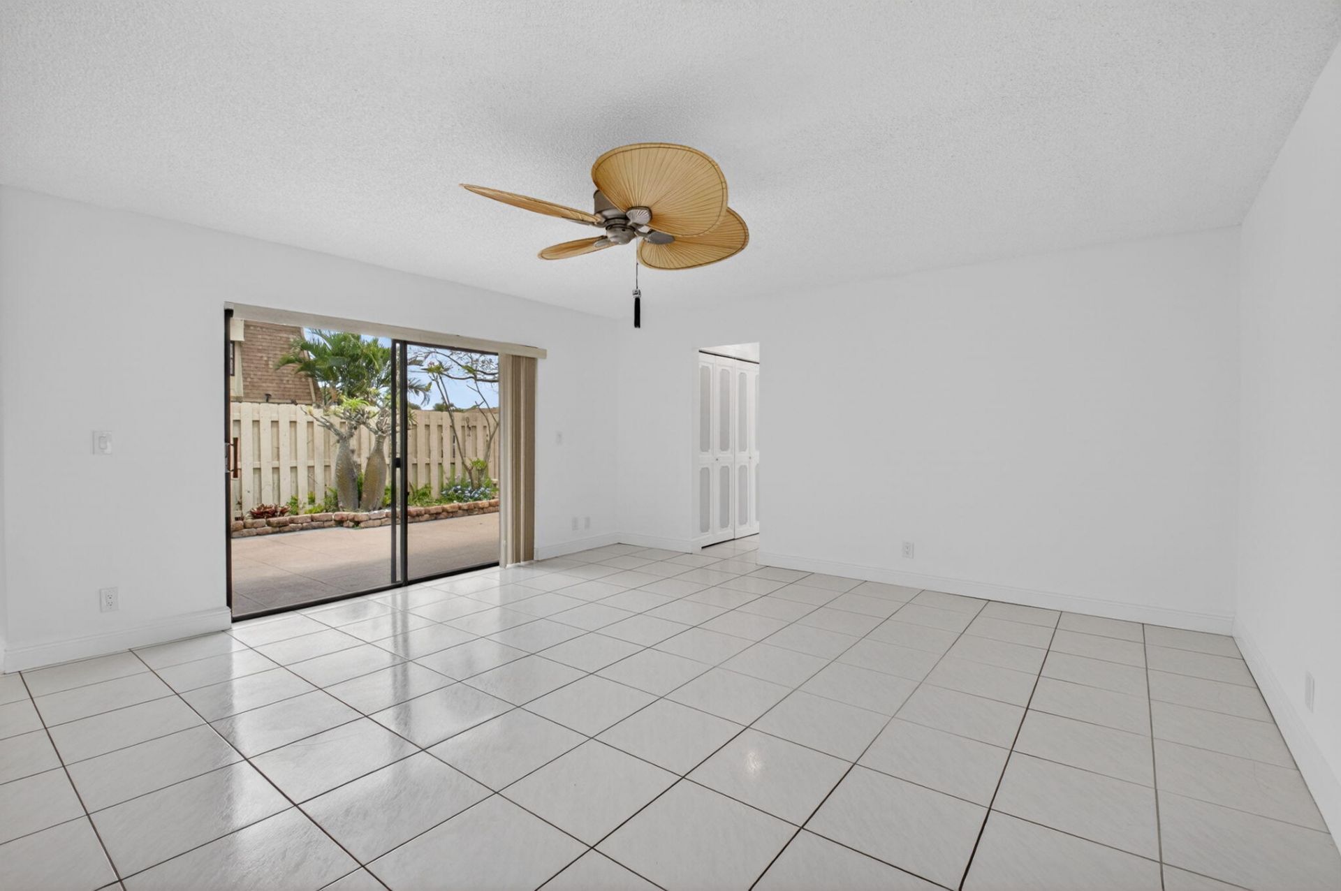 714 NW 27th Avenue, Unit C, Delray Beach, FL 33445 Photo