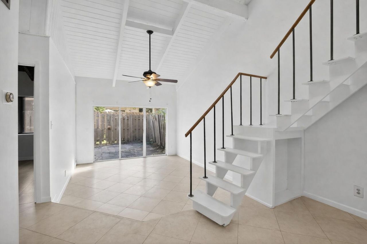 8042 SW 21st Place, Unit 8042, Davie, FL 33324 Photo