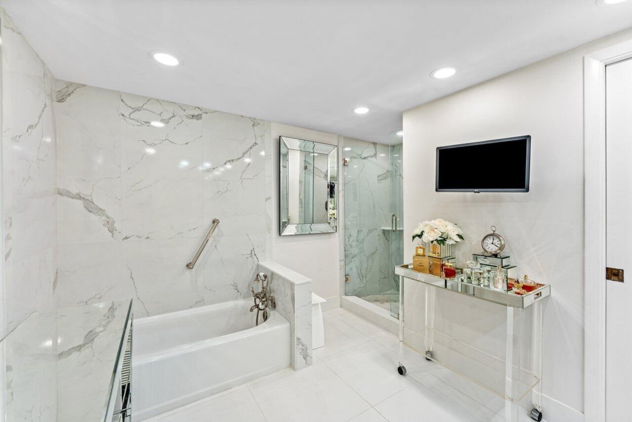 529 S Flagler Drive, Unit 8g, West Palm Beach, FL 33401 Photo