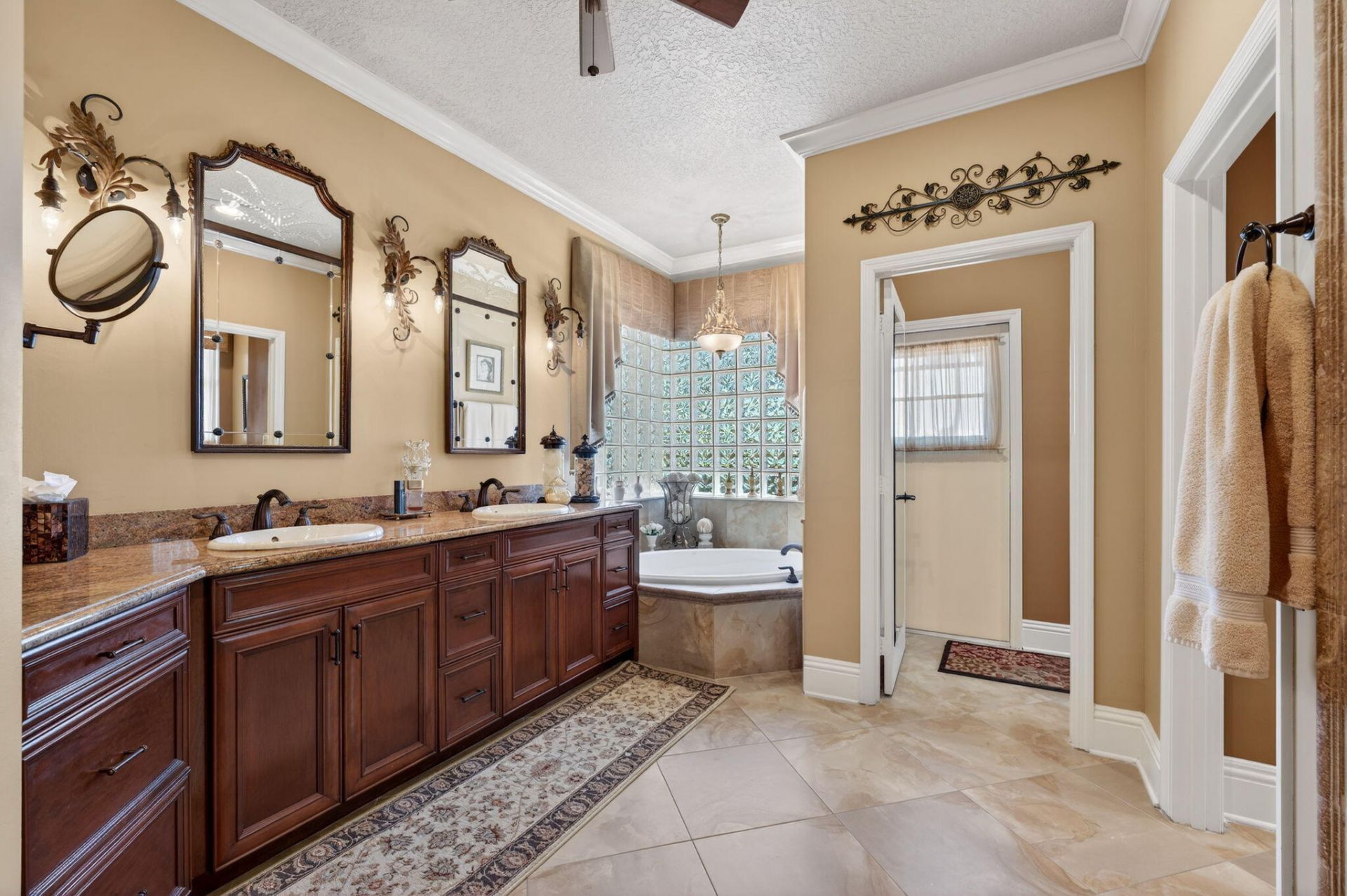 8080 Desmond Drive, Boynton Beach, FL 33472 Photo