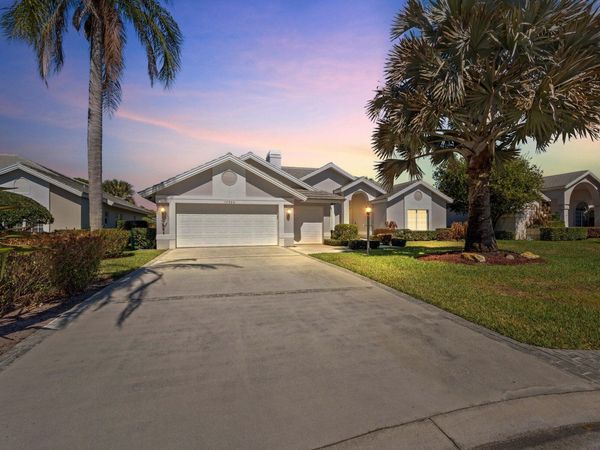 10324 Inverness Way, Port St. Lucie, FL 34986