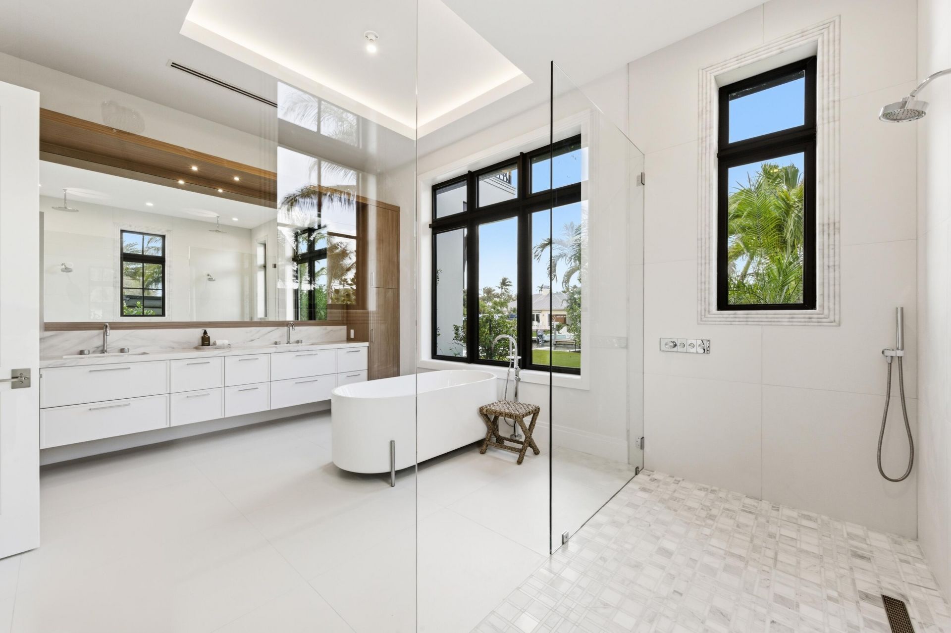 2442 Bay Circle, Palm Beach Gardens, FL 33410 Photo