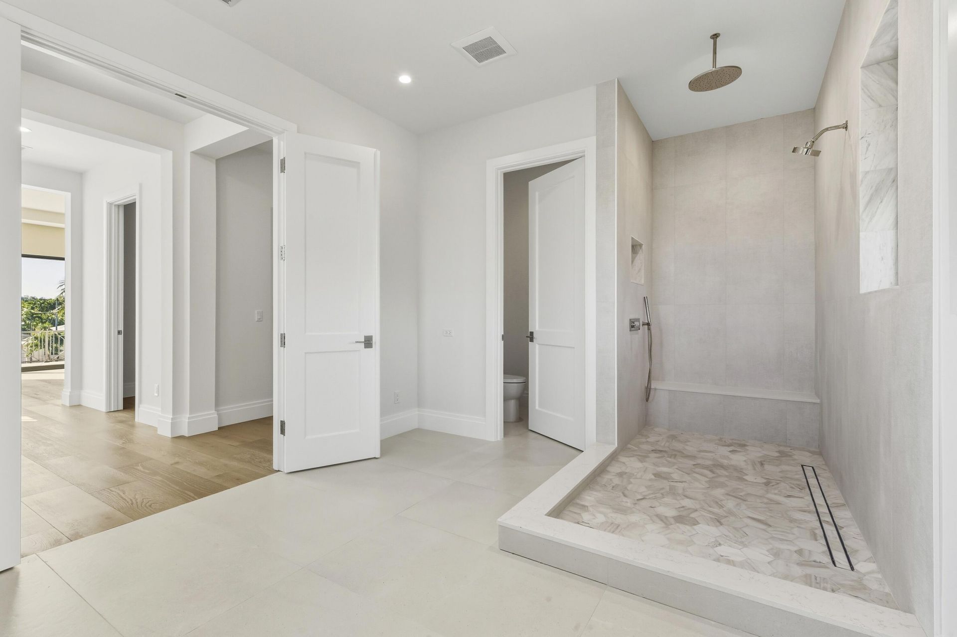 2442 Bay Circle, Palm Beach Gardens, FL 33410 Photo