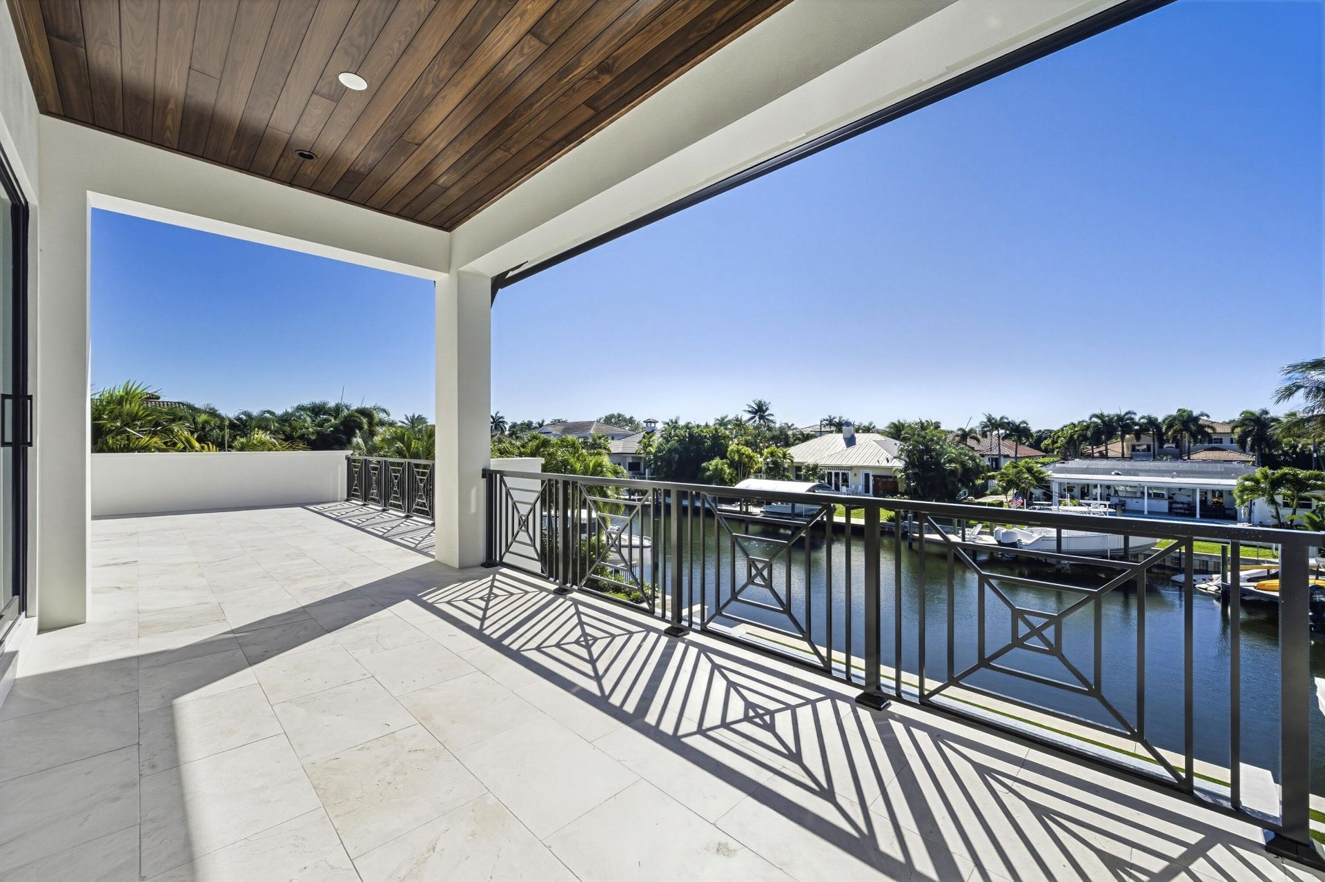 2442 Bay Circle, Palm Beach Gardens, FL 33410 Photo