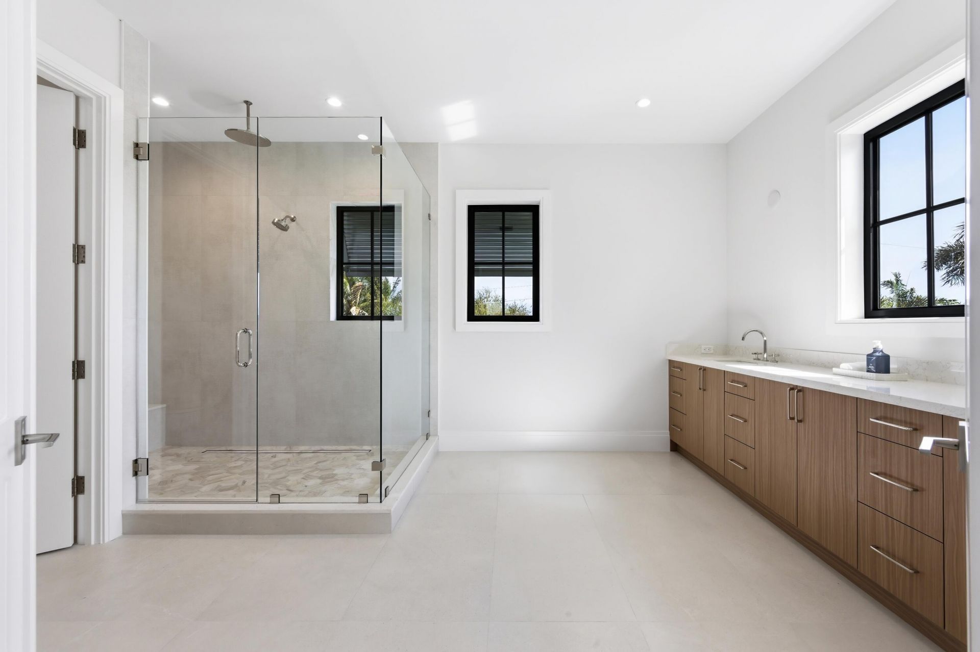 2442 Bay Circle, Palm Beach Gardens, FL 33410 Photo