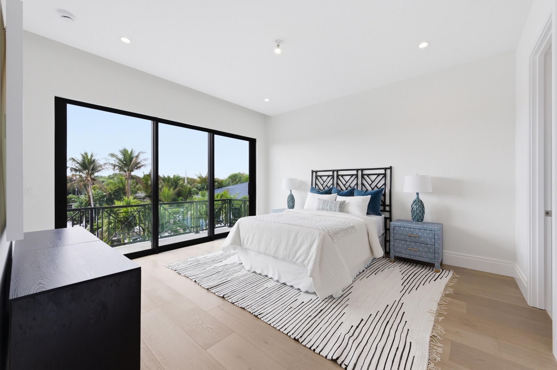 2442 Bay Circle, Palm Beach Gardens, FL 33410 Photo