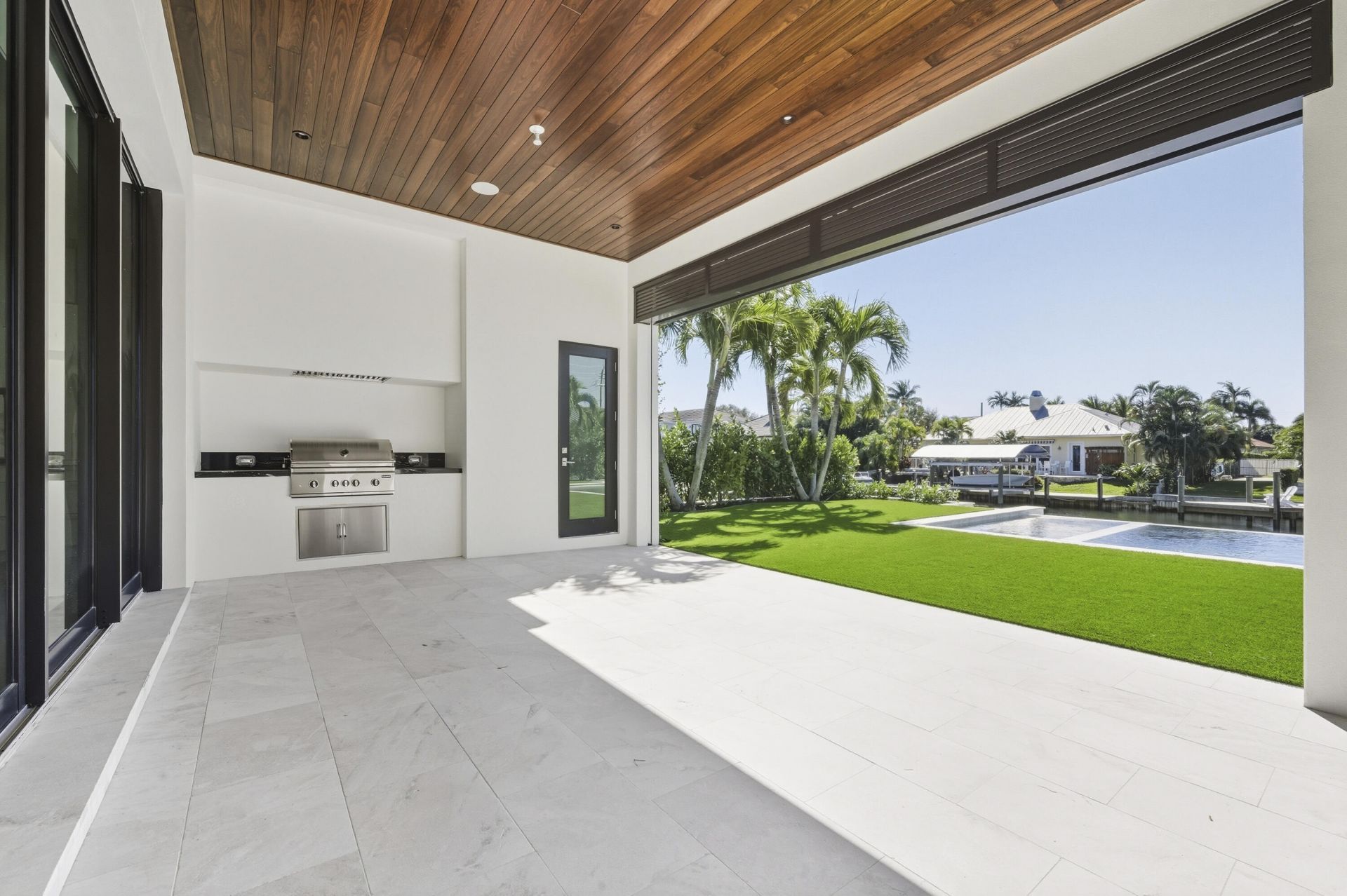 2442 Bay Circle, Palm Beach Gardens, FL 33410 Photo