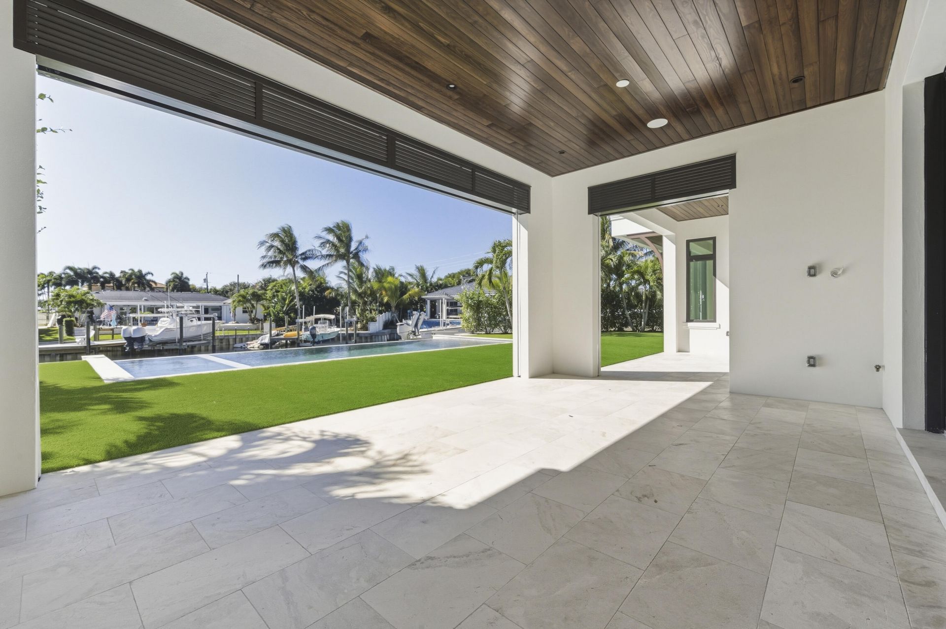 2442 Bay Circle, Palm Beach Gardens, FL 33410 Photo