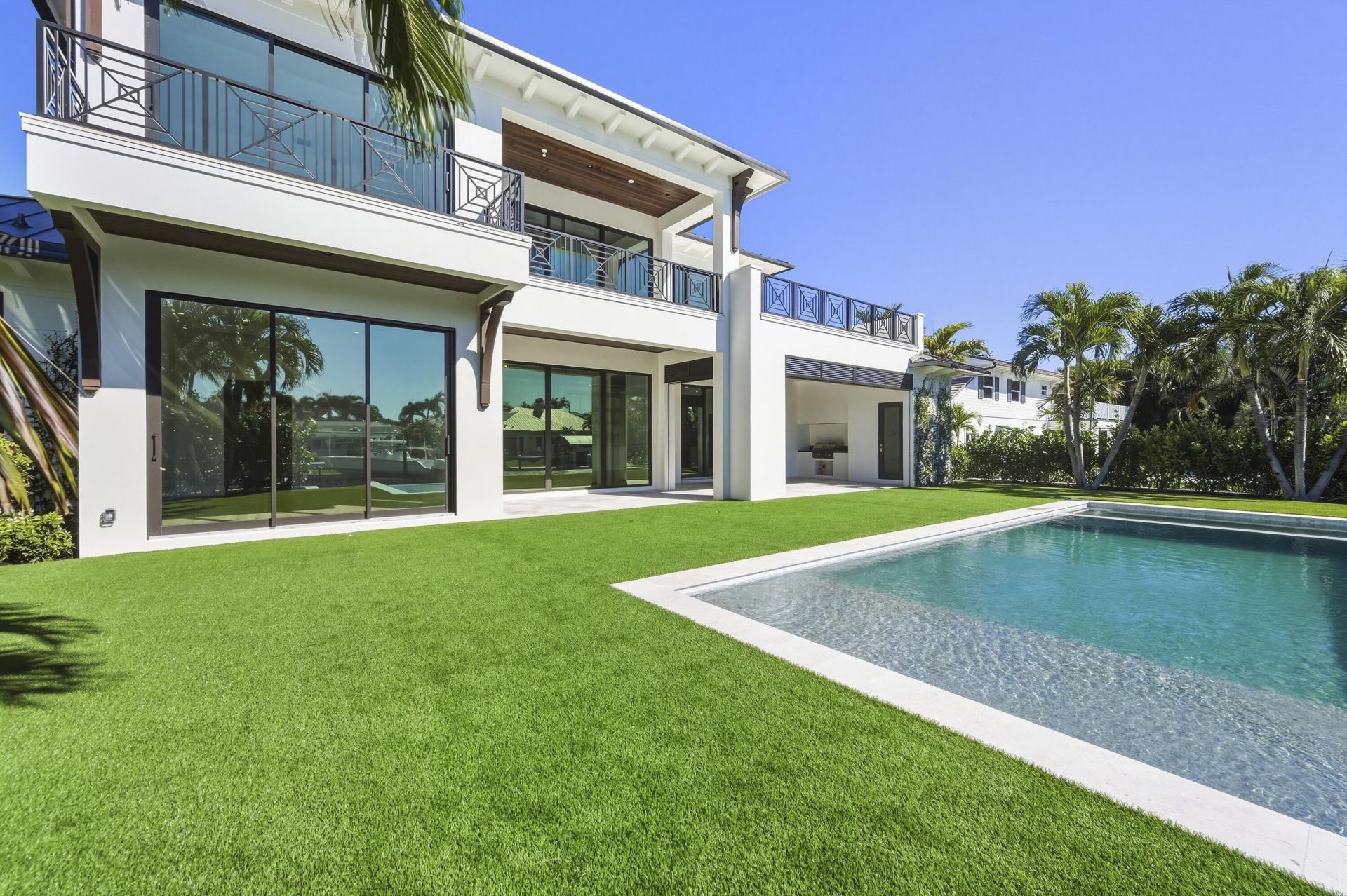 2442 Bay Circle, Palm Beach Gardens, FL 33410 Photo