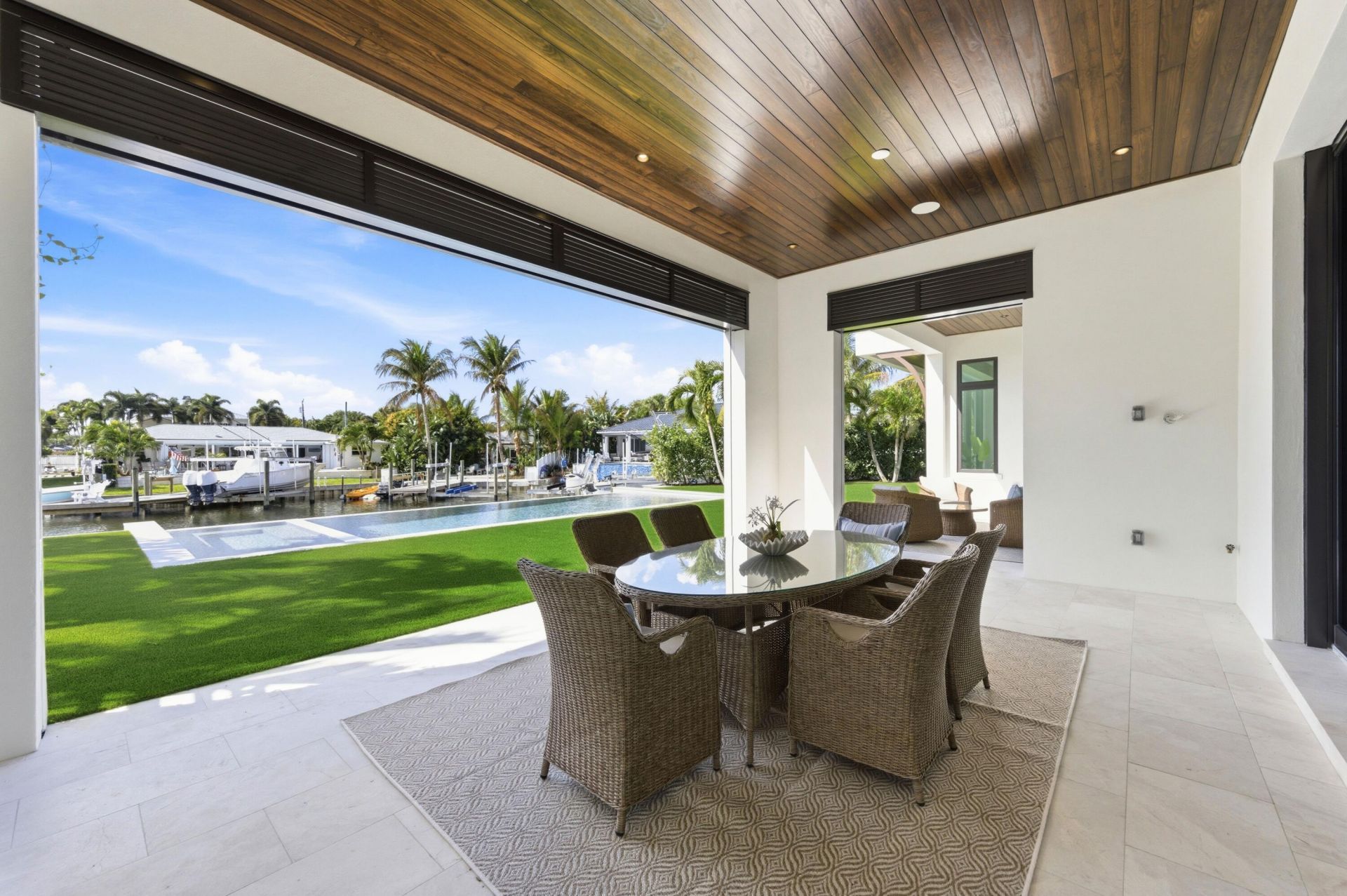 2442 Bay Circle, Palm Beach Gardens, FL 33410 Photo