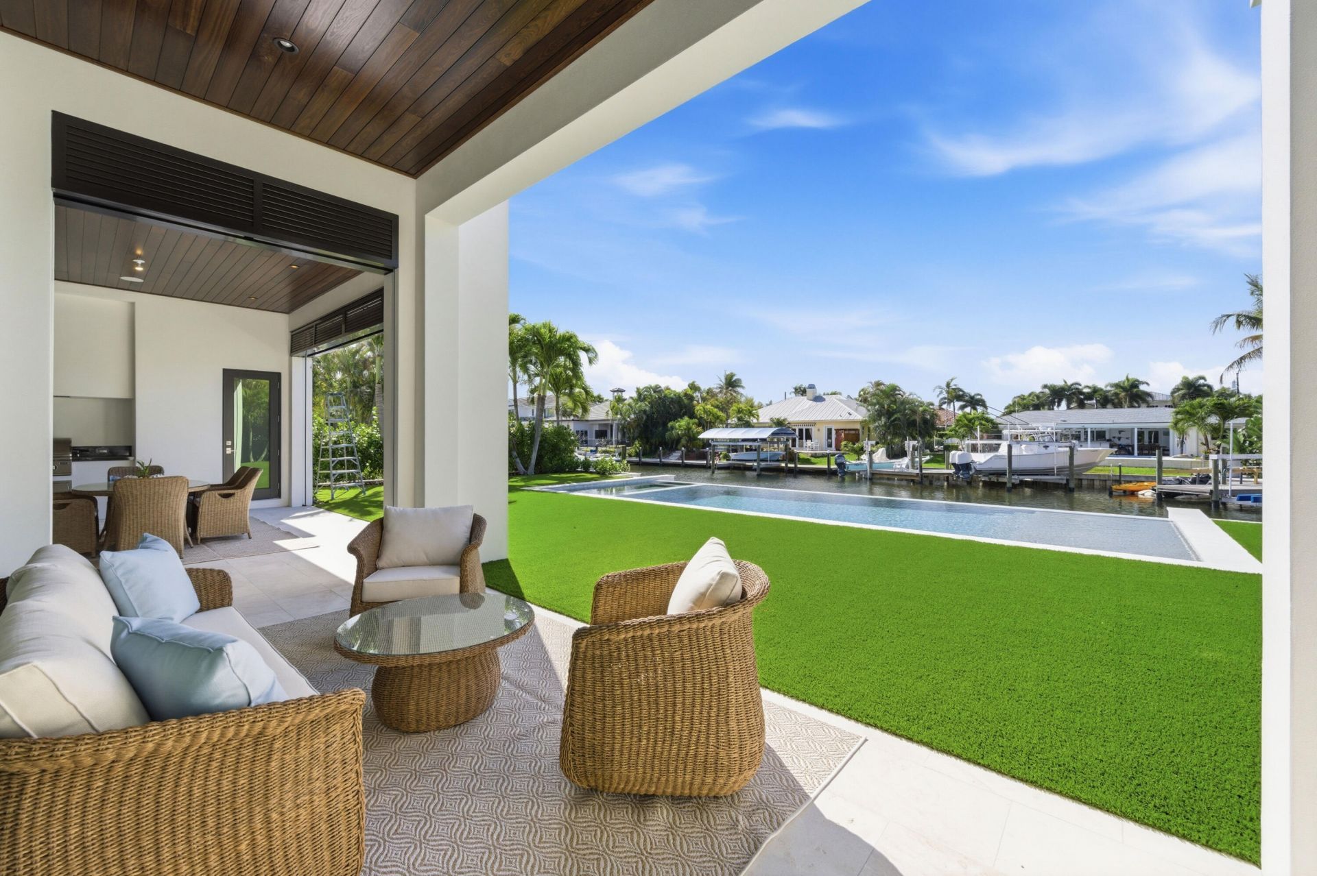 2442 Bay Circle, Palm Beach Gardens, FL 33410 Photo