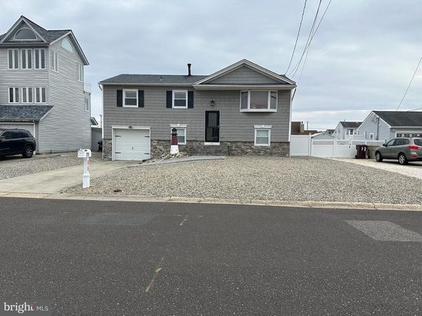 71 RONALD AVENUE S , BAYVILLE, NJ 08721