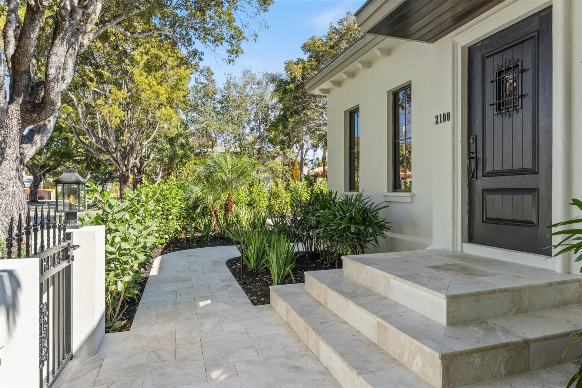 2100 Lake Avenue, West Palm Beach, FL 33401 Photo