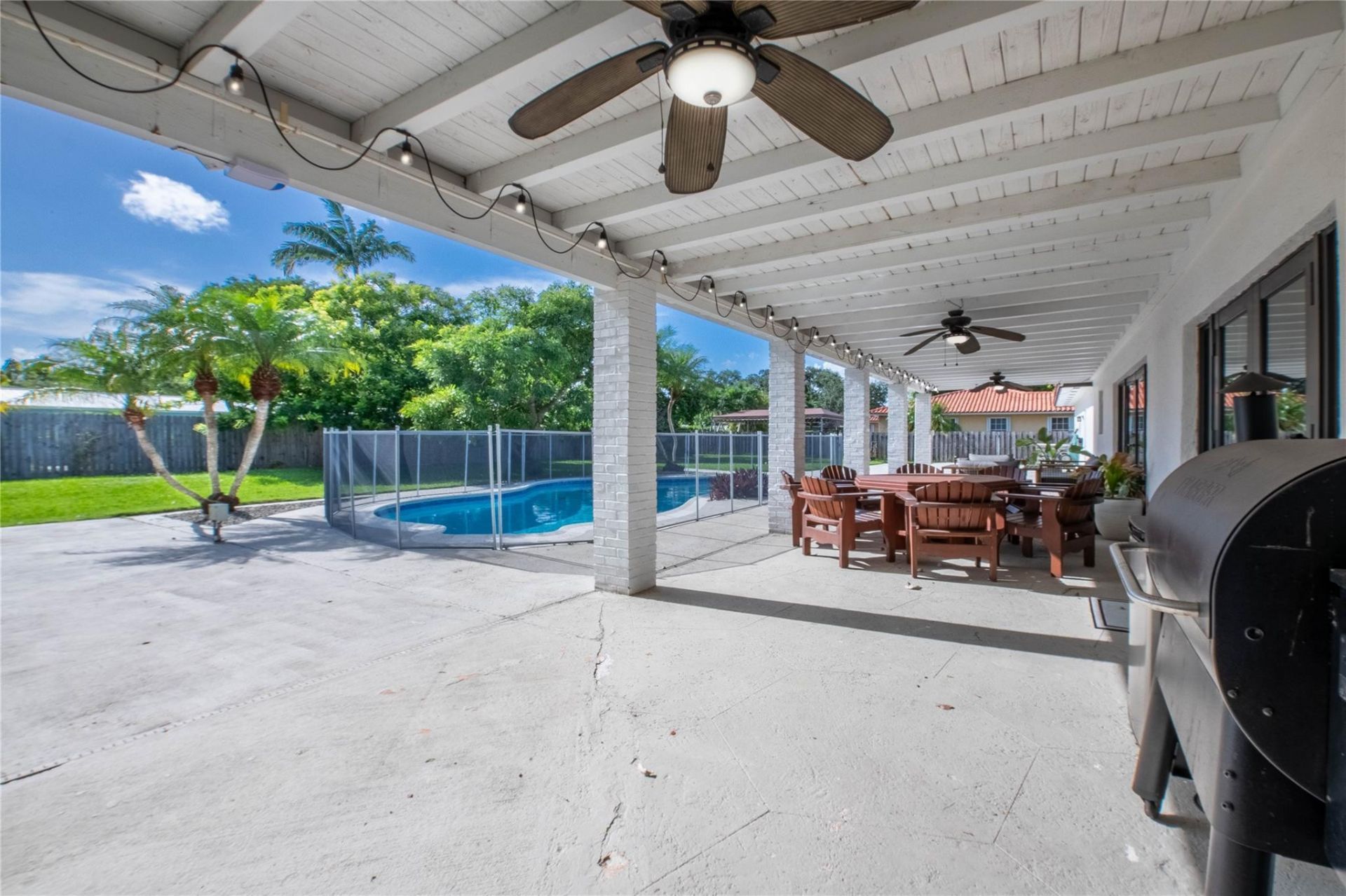 16670 SW 90th Avenue, Palmetto Bay, FL 33157 Photo