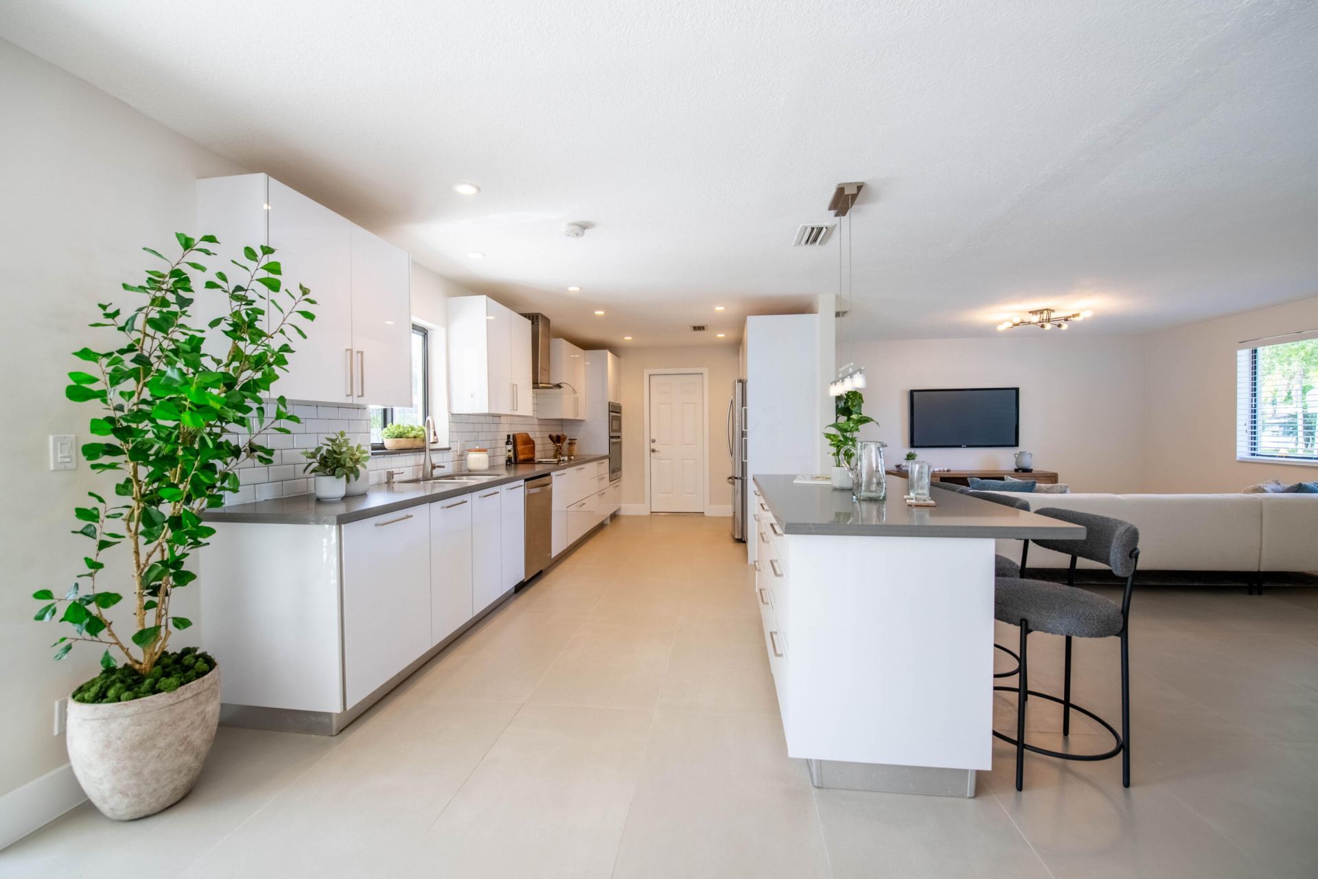 16670 SW 90th Avenue, Palmetto Bay, FL 33157 Photo