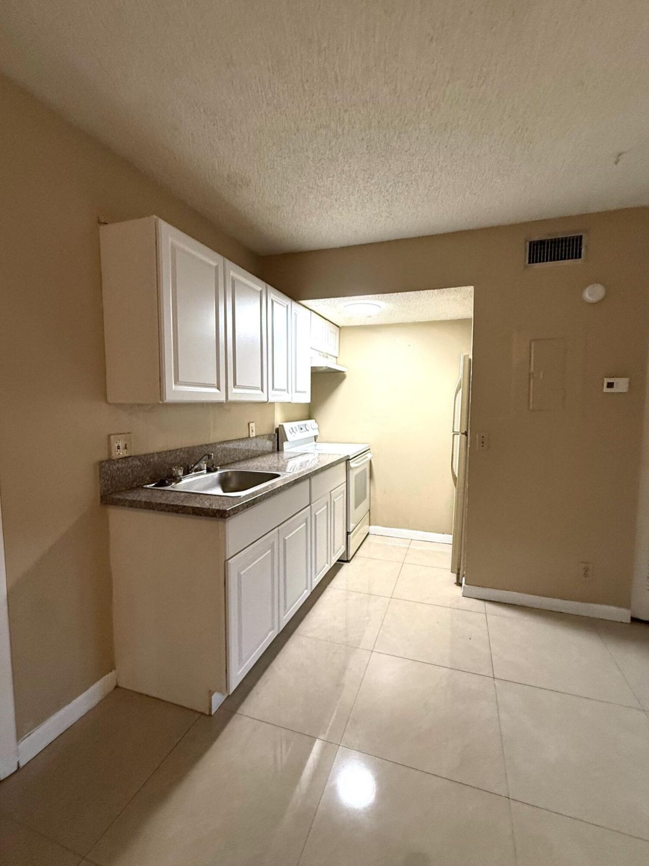 2030 NW 43rd Terrace, Unit 7, Lauderhill, FL 33313 Photo