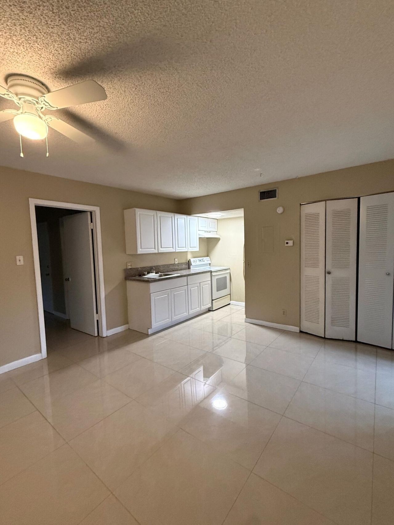 2030 NW 43rd Terrace, Unit 7, Lauderhill, FL 33313 Photo