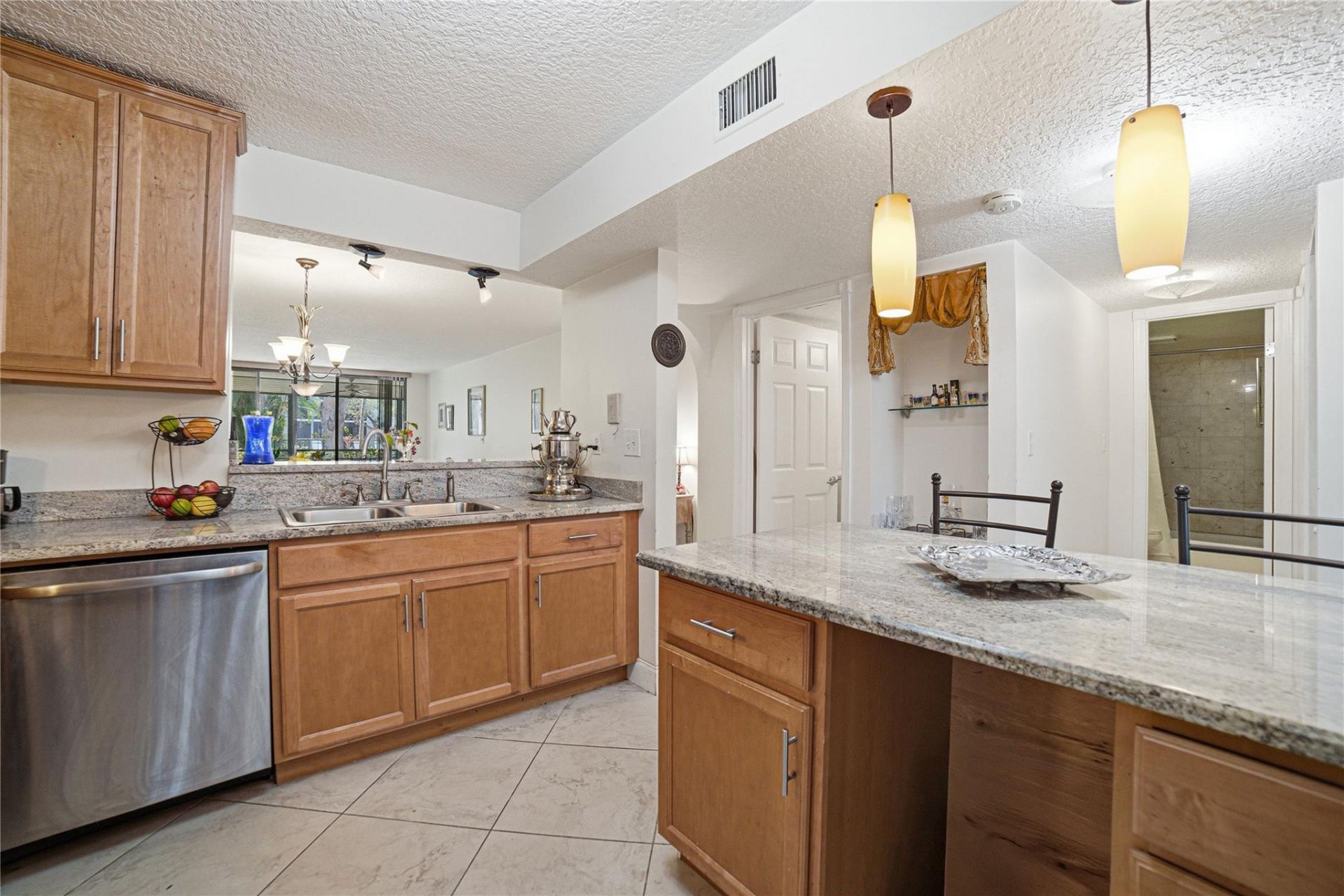 7653 NW 79th Avenue, Unit 114, Tamarac, FL 33321 Photo