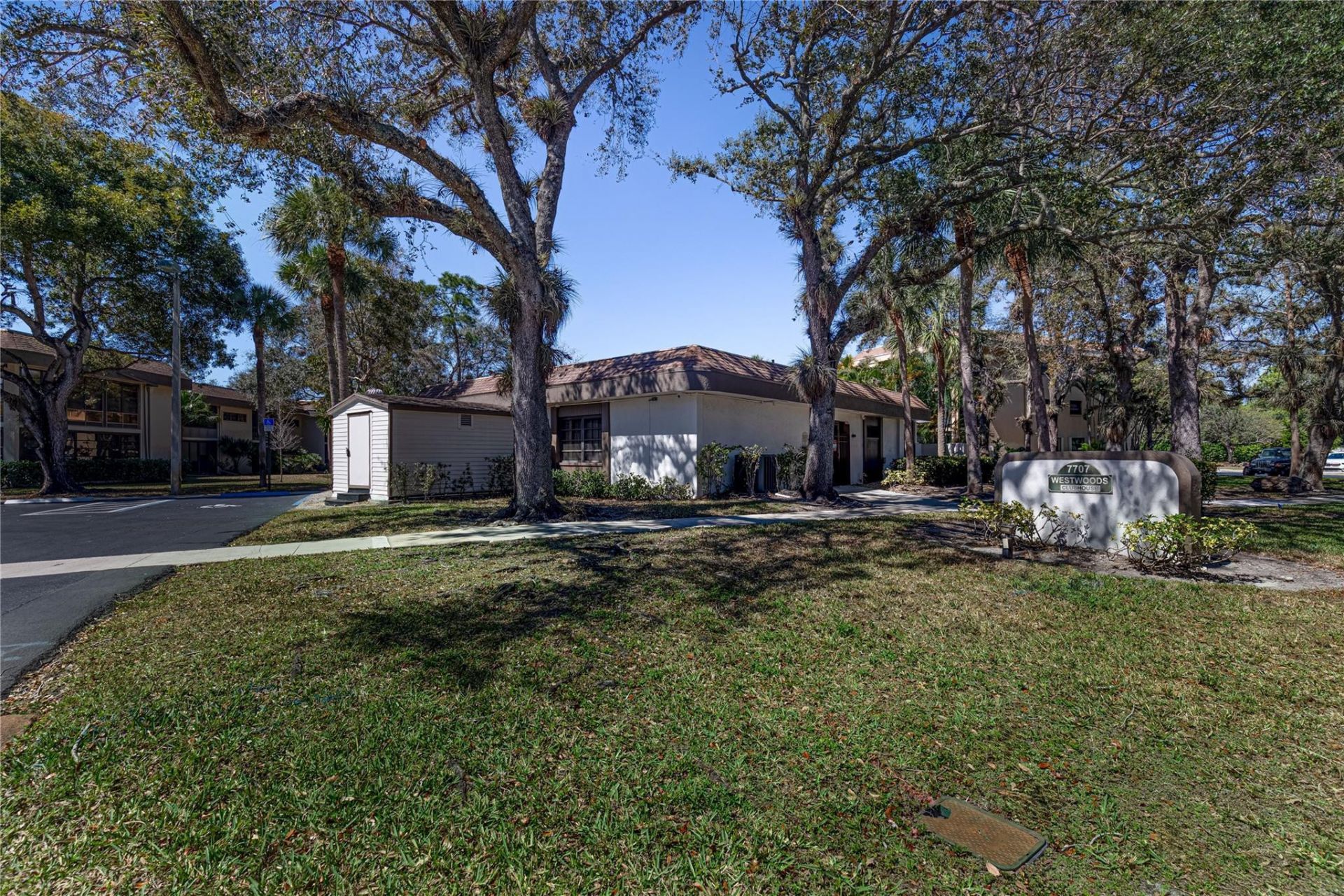 7653 NW 79th Avenue, Unit 114, Tamarac, FL 33321 Photo
