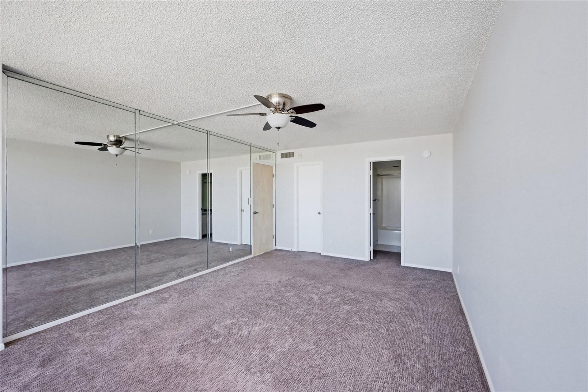 531 N Ocean Boulevard, Unit 1907, Pompano Beach, FL 33062 Photo