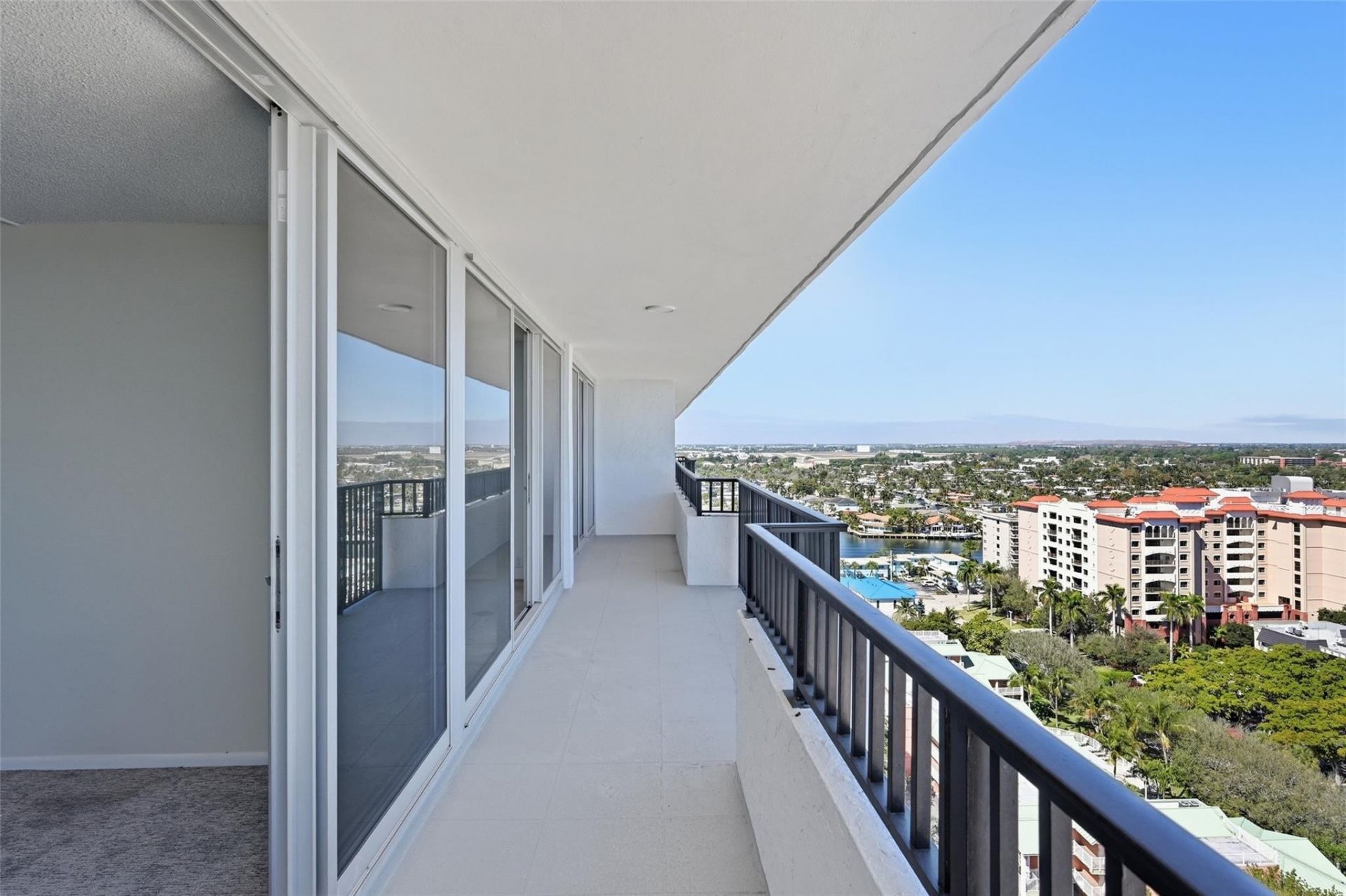 531 N Ocean Boulevard, Unit 1907, Pompano Beach, FL 33062 Photo