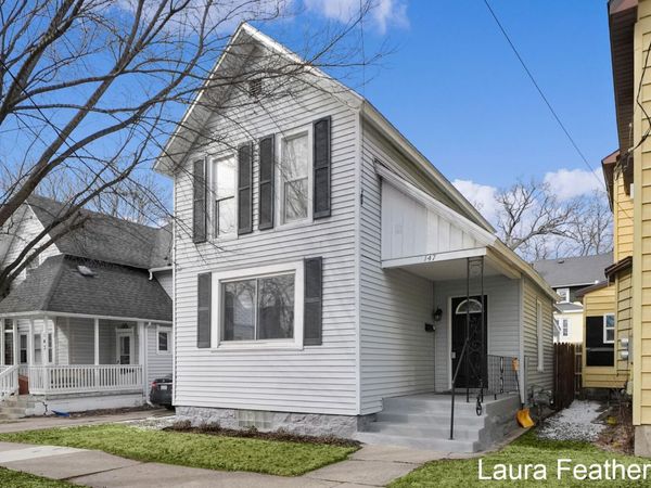147 Page Street NE, Grand Rapids, MI 49505