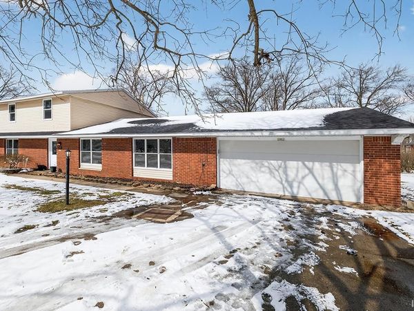 10450 Appletree Lane, Osceola, IN 46561