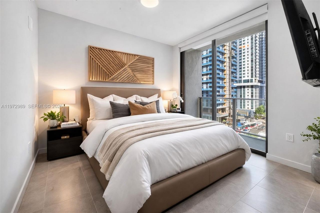 121 NE 5th St, Unit 710, Miami, FL 33132 Photo