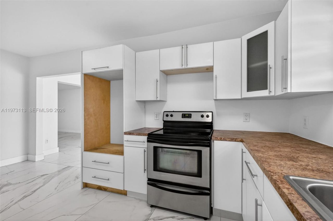 801 S Biscayne River Dr , Miami, FL 33169 Photo