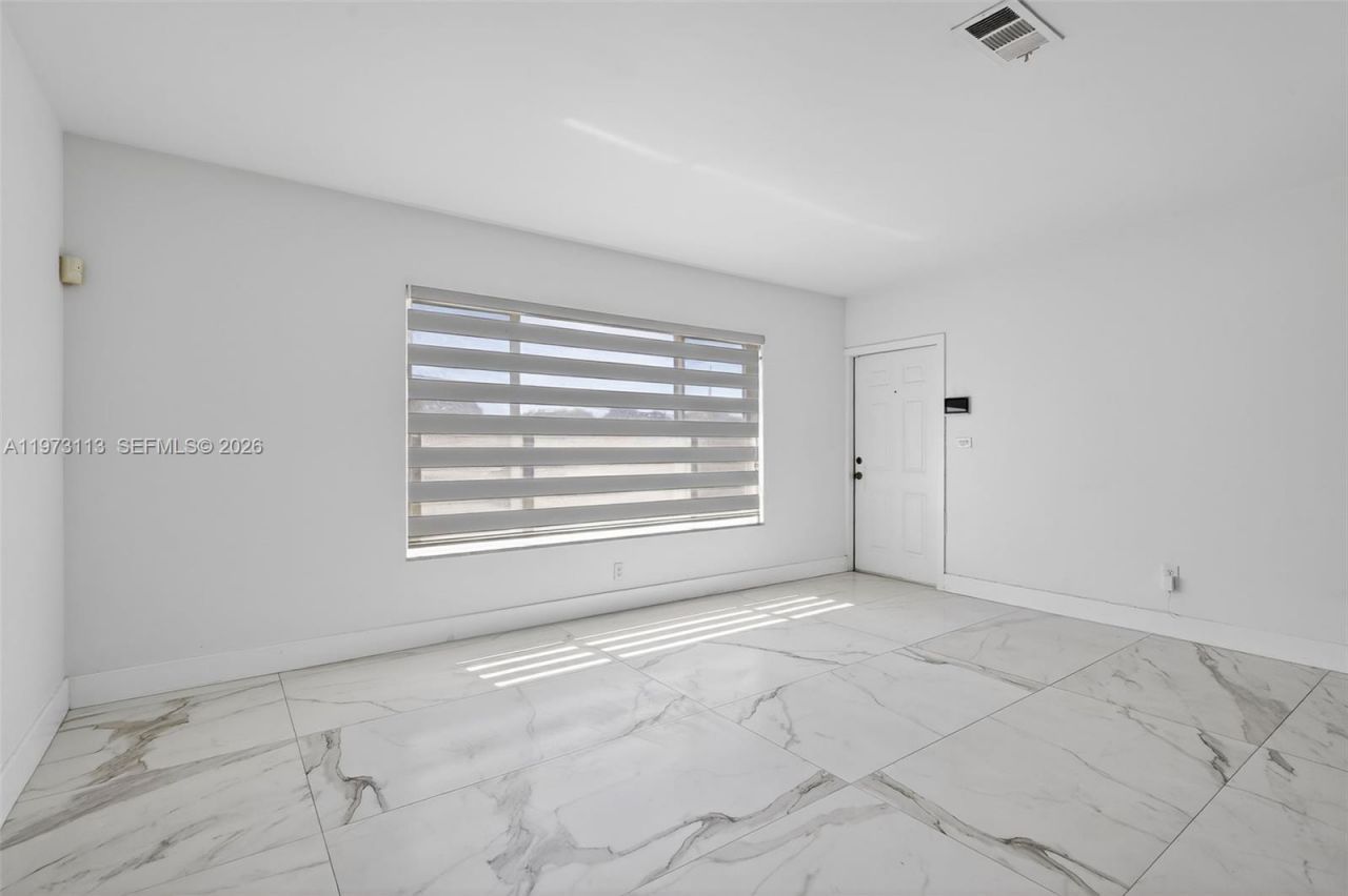 801 S Biscayne River Dr , Miami, FL 33169 Photo