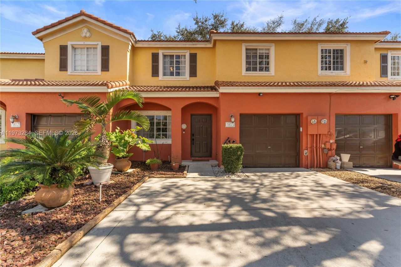 1855 SW 103rd Ave, Miramar, FL 33025 Photo