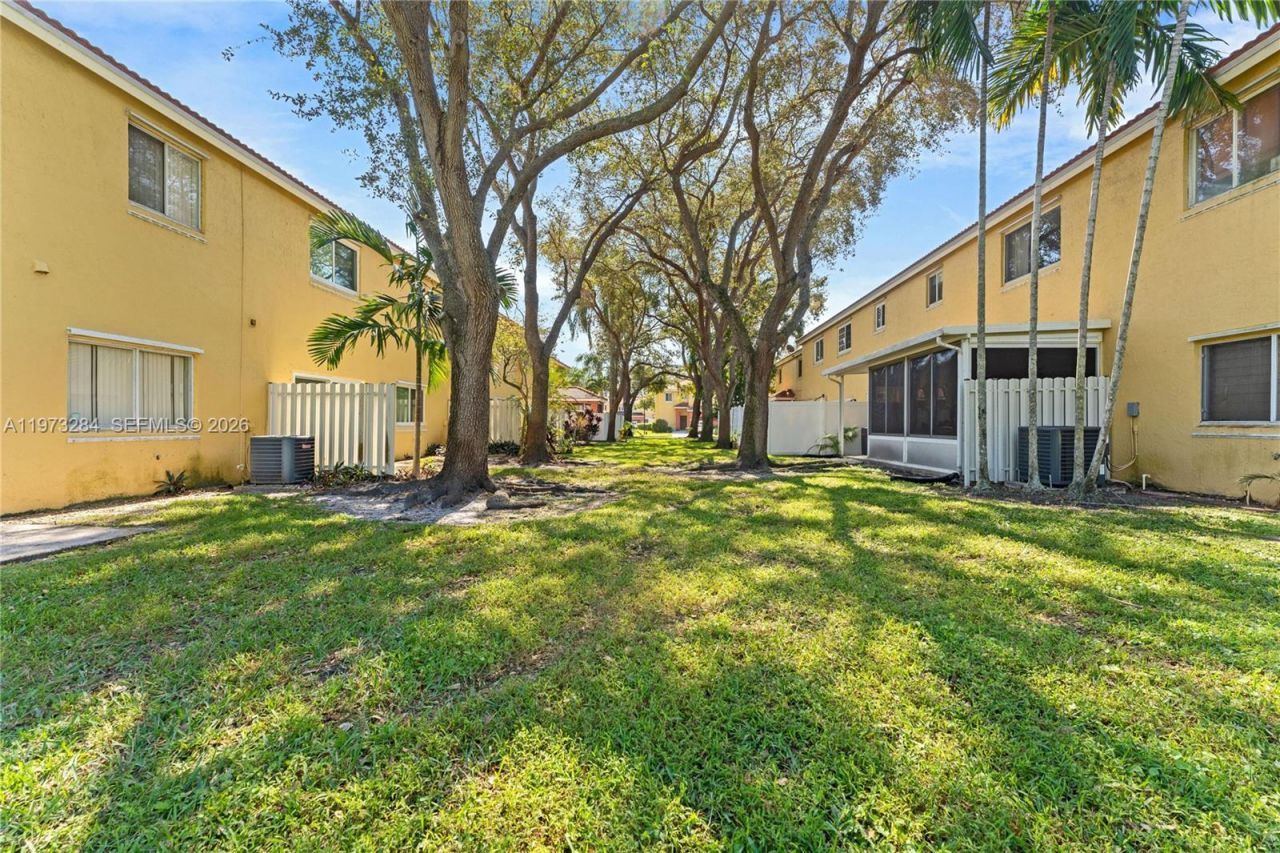 1855 SW 103rd Ave, Miramar, FL 33025 Photo