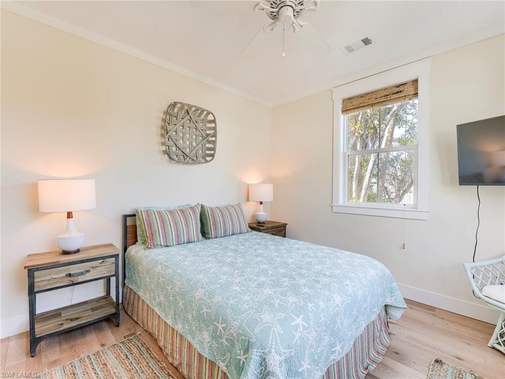 1550 Centre St, Sanibel, FL 33957 Photo