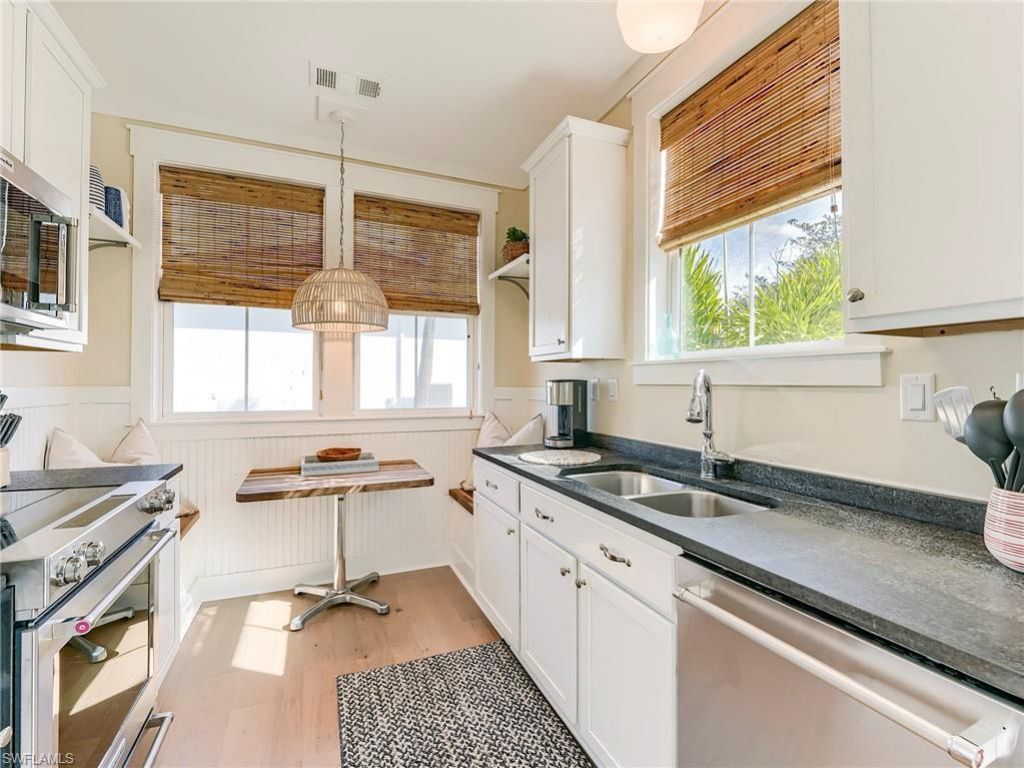 1550 Centre St, Sanibel, FL 33957 Photo