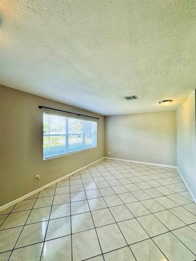 913 Hudson Ave, Lehigh Acres, FL 33936 Photo