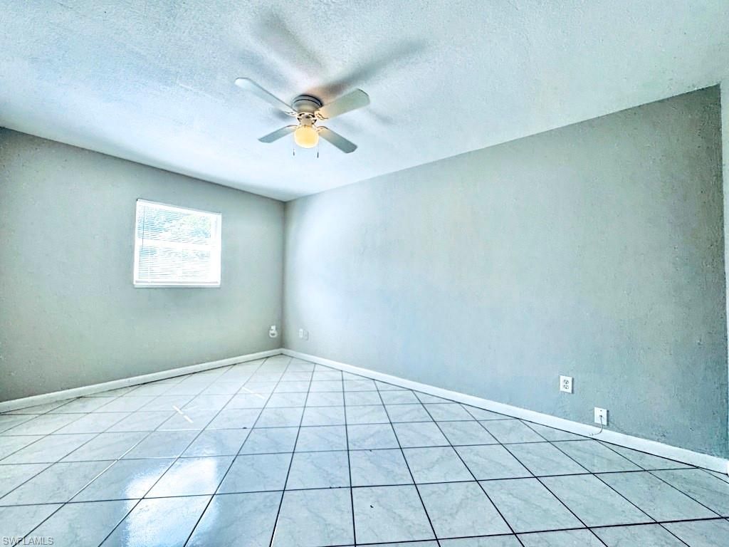 913 Hudson Ave, Lehigh Acres, FL 33936 Photo