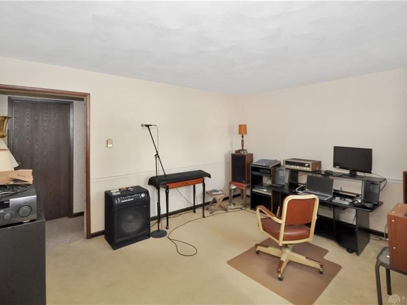 1231 Howard Drive, Greenville, OH 45331 Photo 2