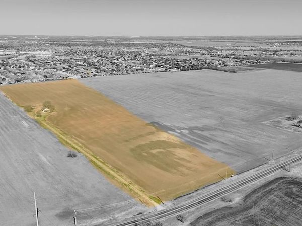 1931 Fm 878, Waxahachie, TX 75165