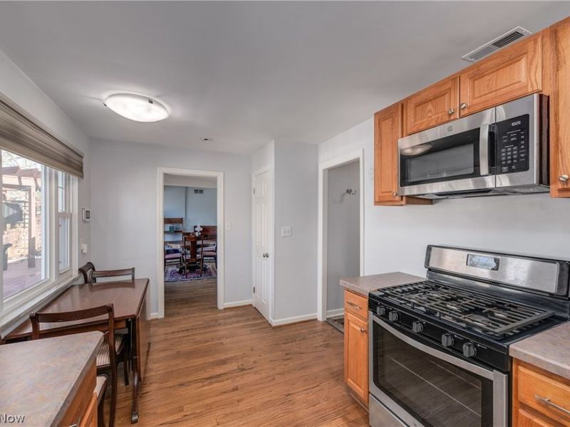 2570 Jameston Drive, Rocky River, OH 44116 Photo 16