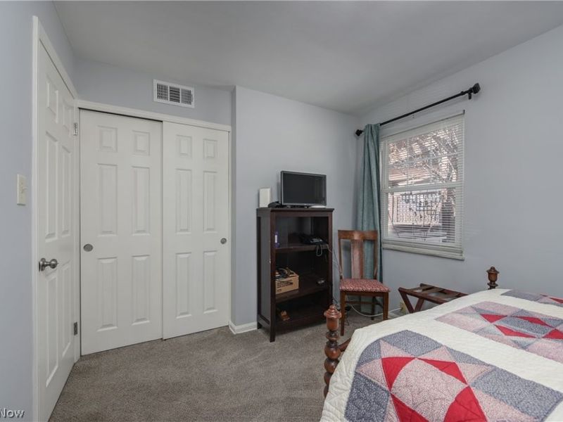 2570 Jameston Drive, Rocky River, OH 44116 Photo 24