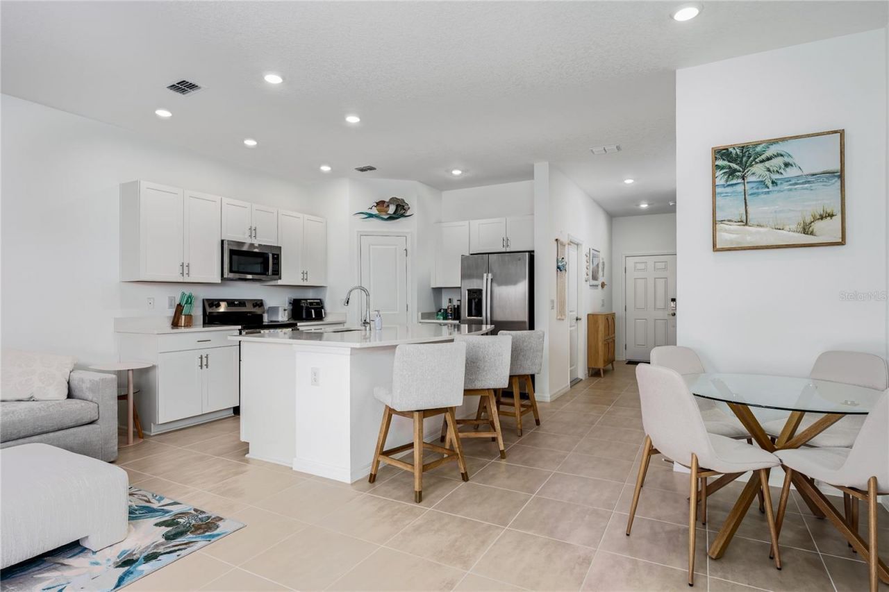 6011 Whetstone Court, Palmetto, FL 34221 Photo