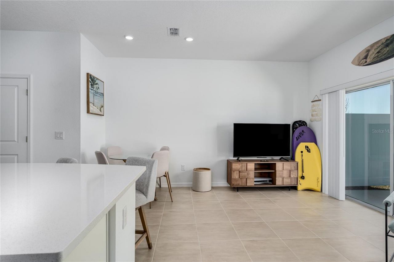 6011 Whetstone Court, Palmetto, FL 34221 Photo