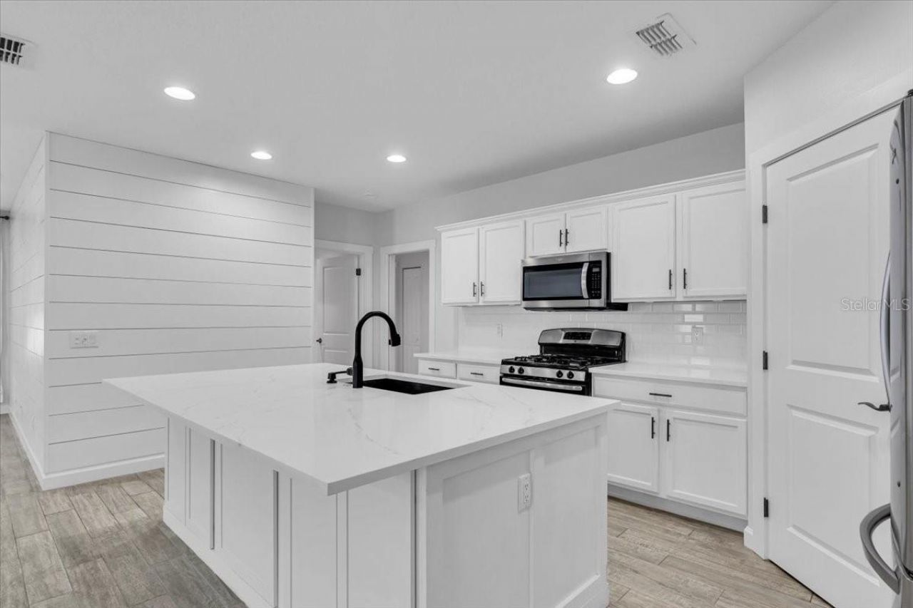 11790 Forest Park Circle , Bradenton, FL 34211 Photo