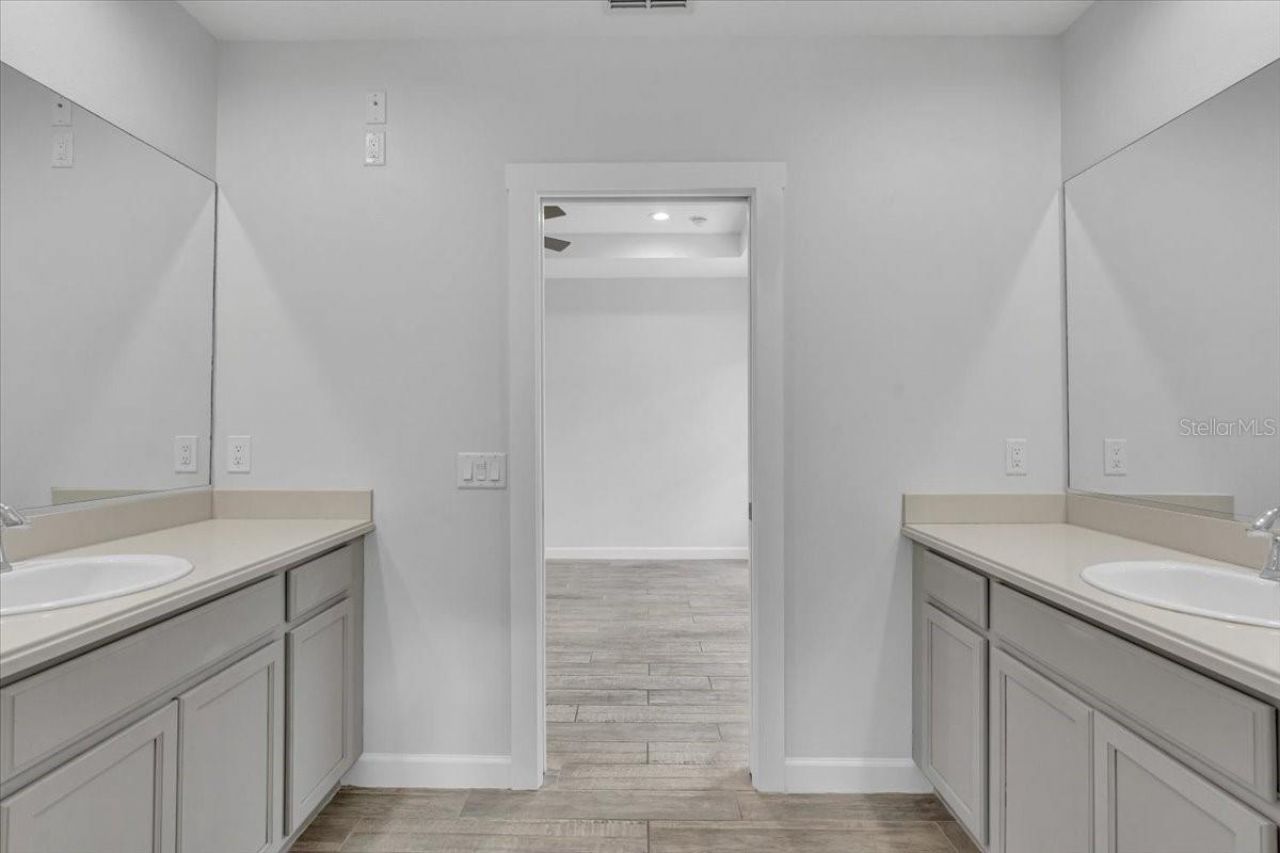 11790 Forest Park Circle , Bradenton, FL 34211 Photo