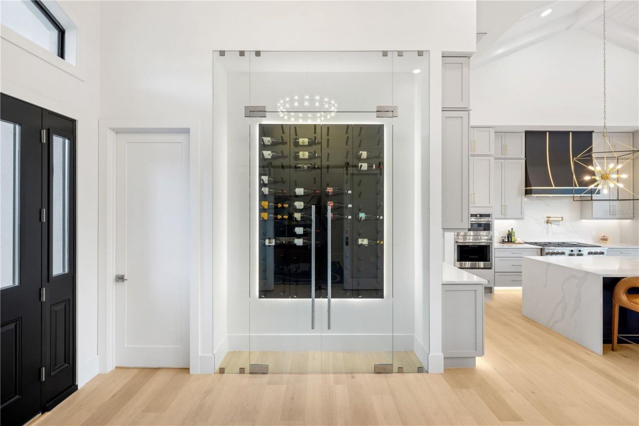 1800 Webber Street, Sarasota, FL 34239 Photo