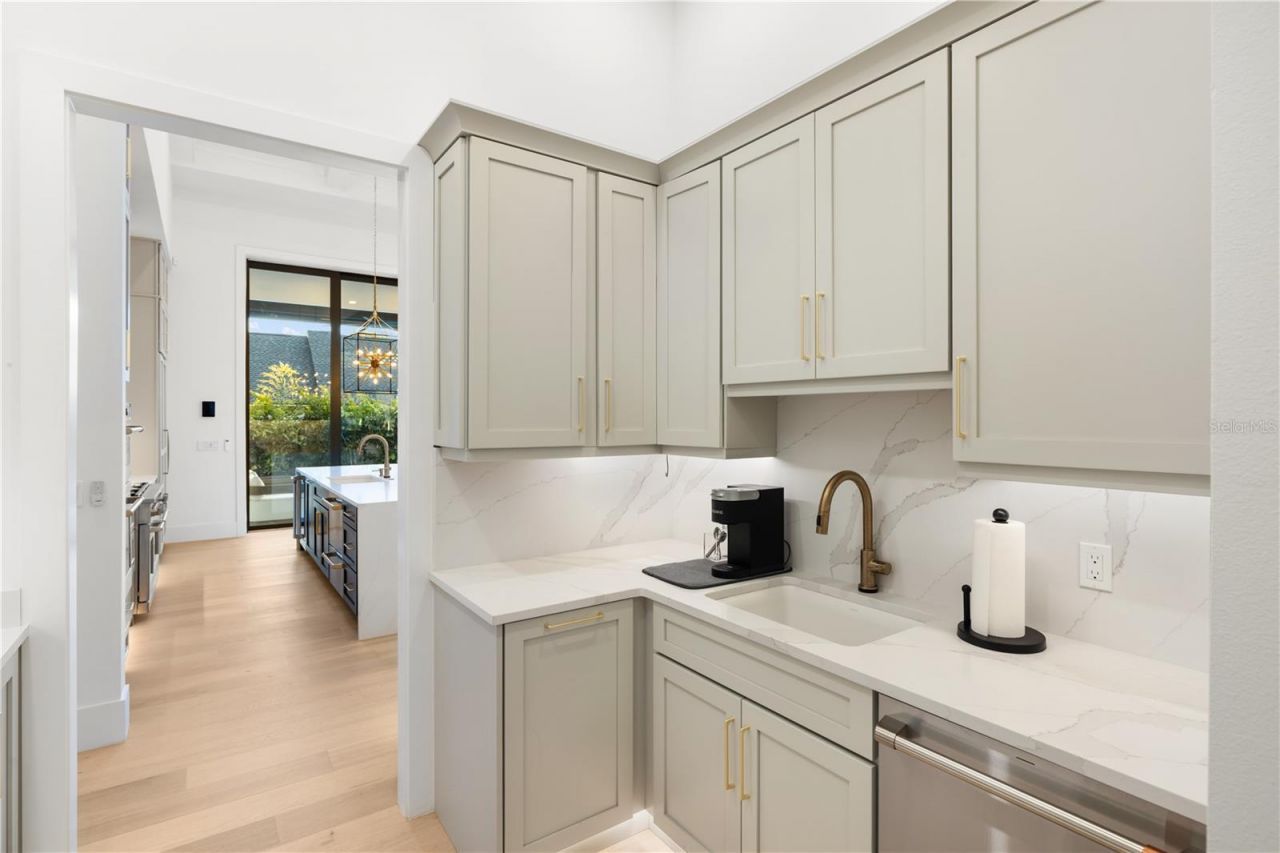 1800 Webber Street, Sarasota, FL 34239 Photo