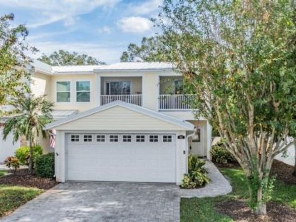 902 WOODBRIDGE COURT, SAFETY HARBOR, FL 34695