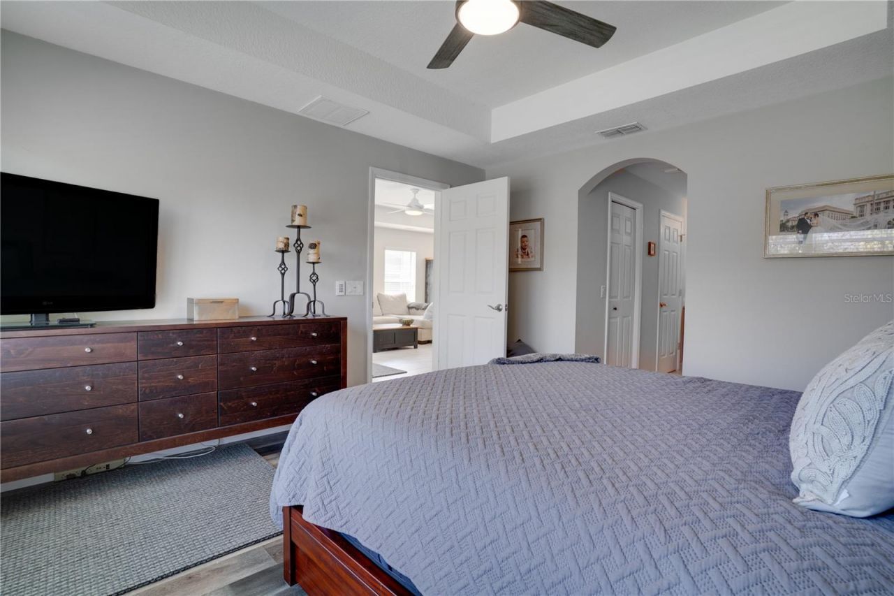 5910 Oak Mill Terrace, Palmetto, FL 34221 Photo